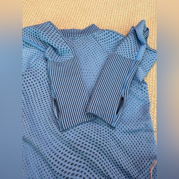 Lululemon Rest Less Cropped Half-Zip Top Jacket Thumbholes Grid Blue - Picture 9 of 9